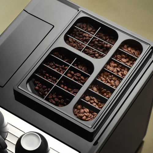 Espressor automat Miele CM 7750, One Touch for Two, Aromatic SystemFresh, AutoDescale, WLAN, 2.2 l, 3 recipiente cafea, Negru