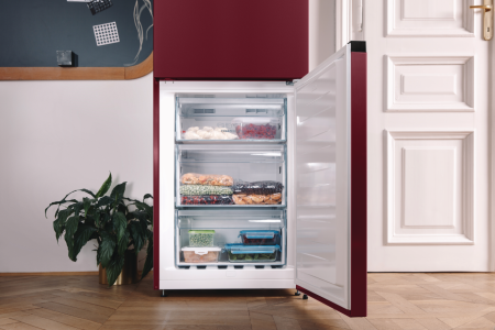 Combina frigorifica Gorenje NK89C0DR, clasa C, No Frost Plus, 361 litri, 200 cm, Bordeaux